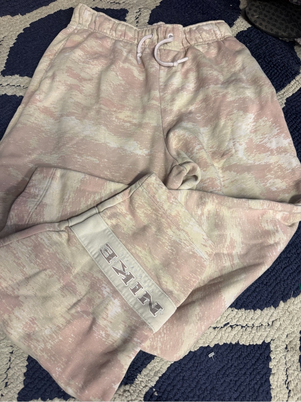 Nike Joggers